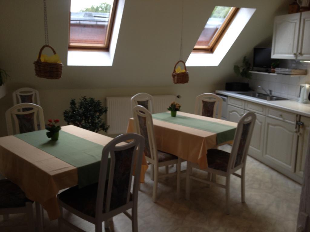 Pension & Sauna Am Lorenz Calbe Екстер'єр фото