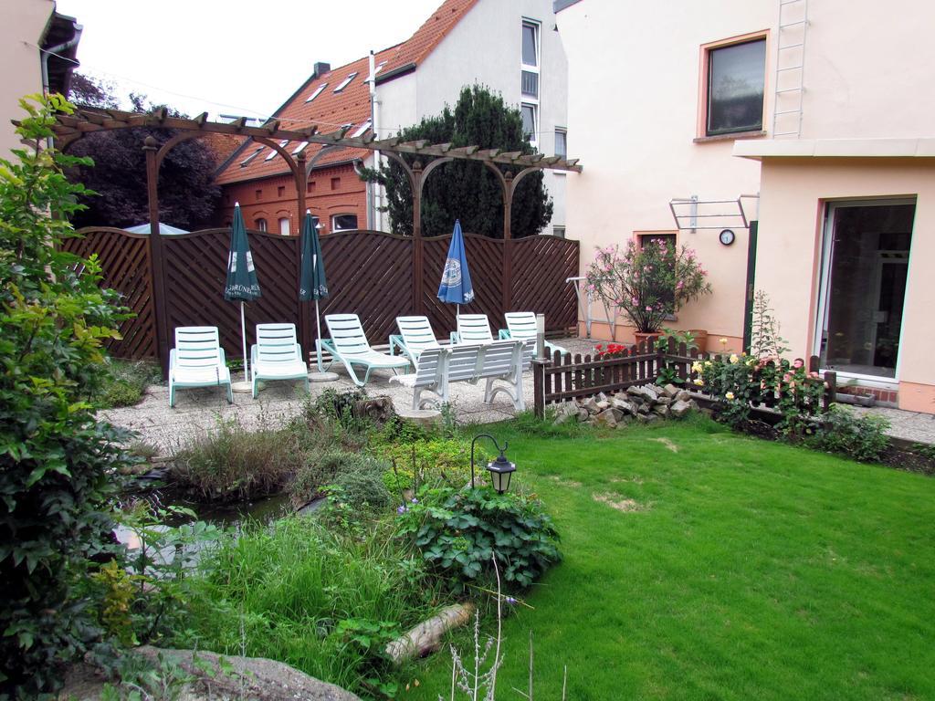 Pension & Sauna Am Lorenz Calbe Екстер'єр фото