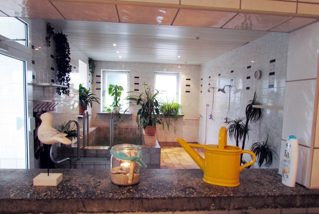 Pension & Sauna Am Lorenz Calbe Екстер'єр фото